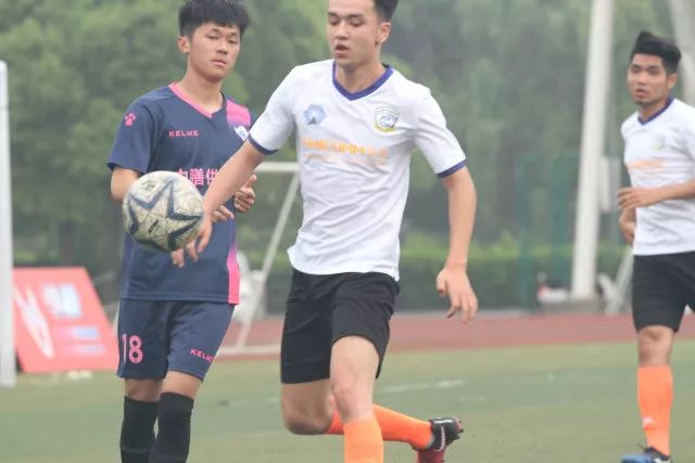 2026AUBL淘汰赛：清华大学险胜菲律宾大学进四强 石奎26+5+6